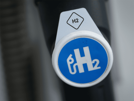 DOE commits $750M to advance U.S. hydrogen industry